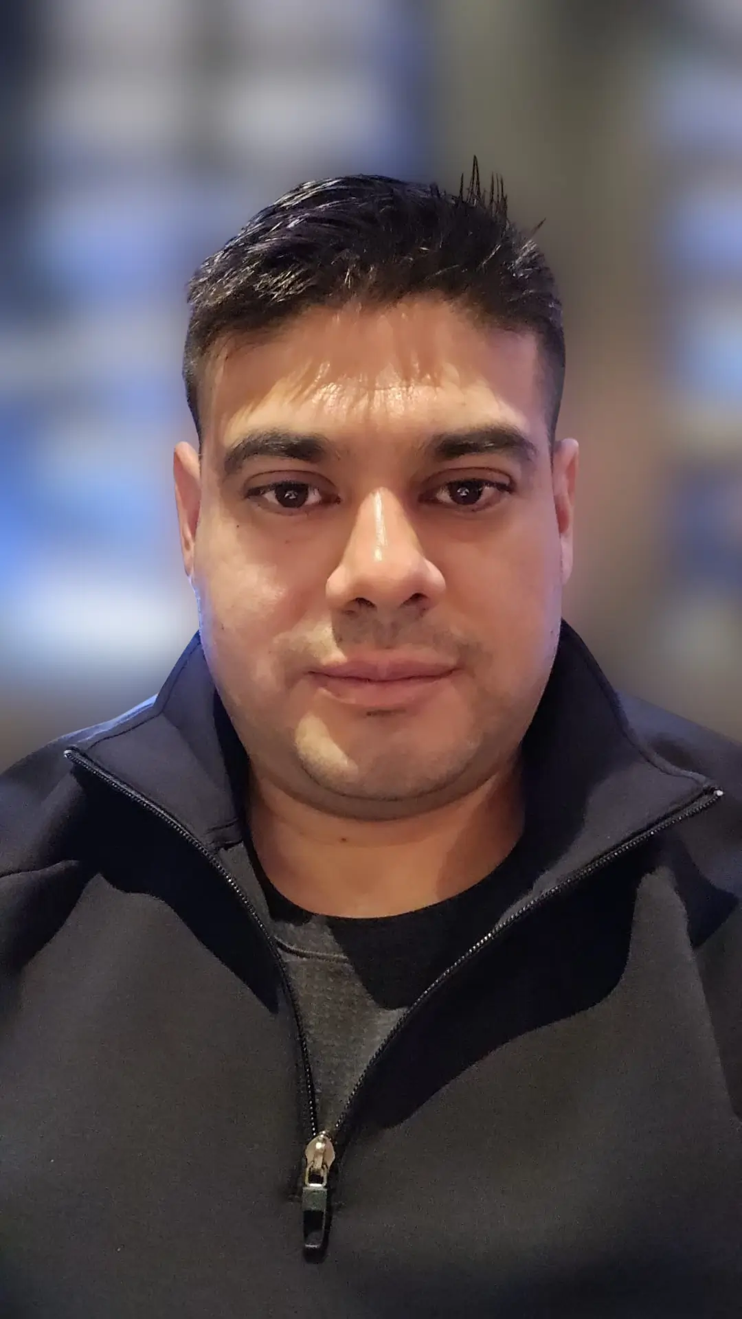 Portrait of Bryan Ramirez, co-founder of Express Refrigeration - Portrait